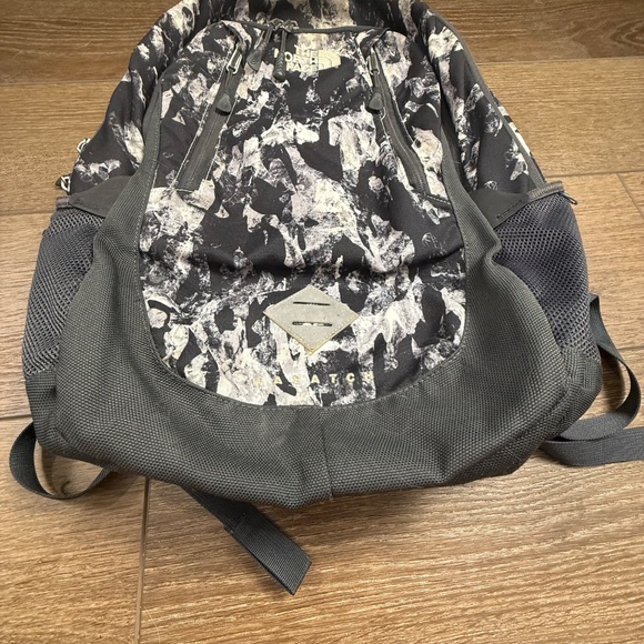 The North Face Wasatch Laptop Backpack, Black/White, Back to School - Picture 4 of 16